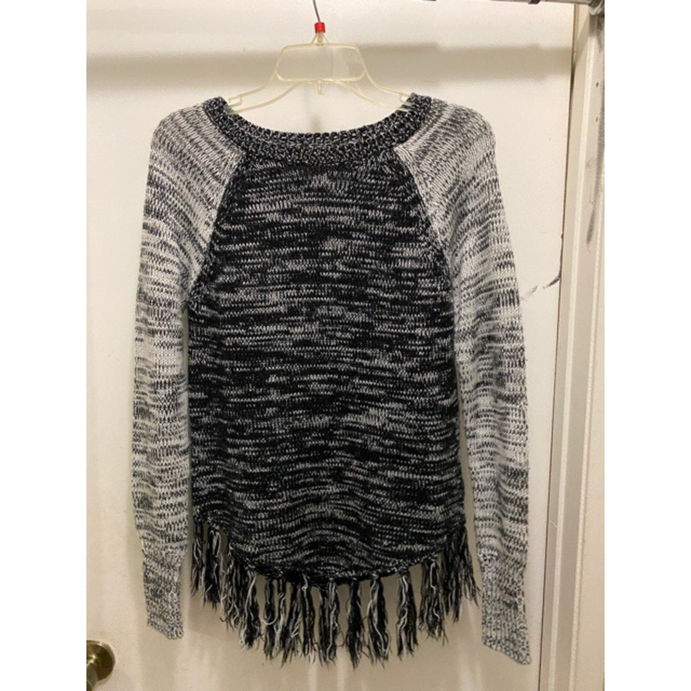 hollister knit sweater